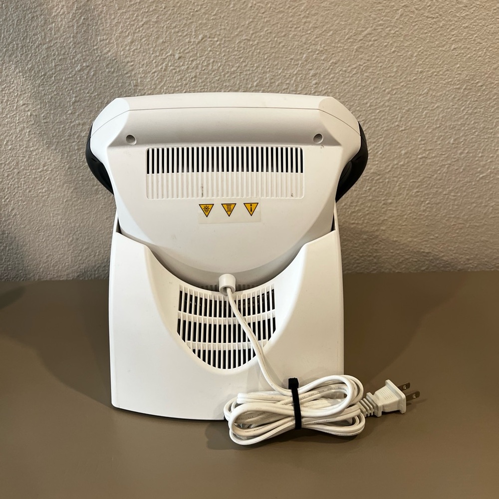 Beurer Ceramic Infrared Heater - Picture 2 of 10